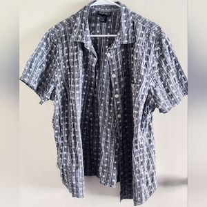 Style & Co. Women's size 20 W black and white floral design shirt. NWOT. Button.